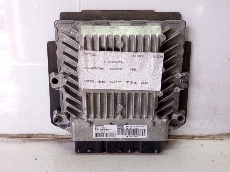 Recambio de centralita motor uce para citroën c4 coupe vtr plus referencia OEM IAM 9662273380 9662273380 