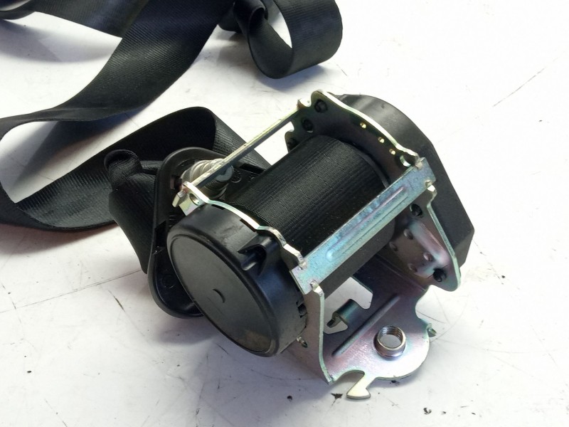 Recambio de cinturon seguridad delantero izquierdo para dacia sandero ii (b8_) 1.5 dci referencia OEM IAM 868854701R  