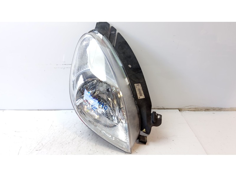 Recambio de faro izquierdo para citroën xsara picasso referencia OEM IAM 6204W0  