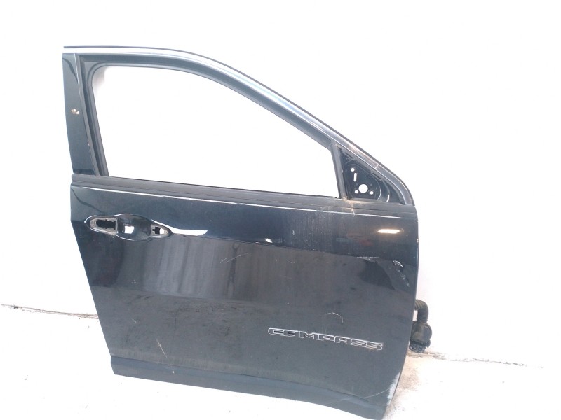 Recambio de puerta delantera derecha para jeep compass ii 2.0 m-jet cat referencia OEM IAM 68242542AA  
