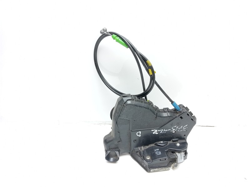 Recambio de cerradura puerta delantera derecha para toyota auris 1.4 turbodiesel cat referencia OEM IAM 6903002220  