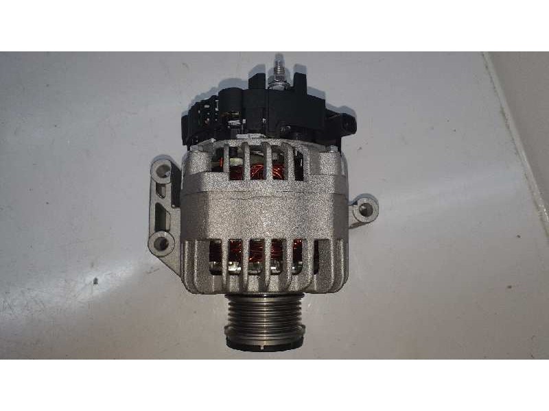 Recambio de alternador para opel astra h berlina enjoy referencia OEM IAM 1012100960 A30198 