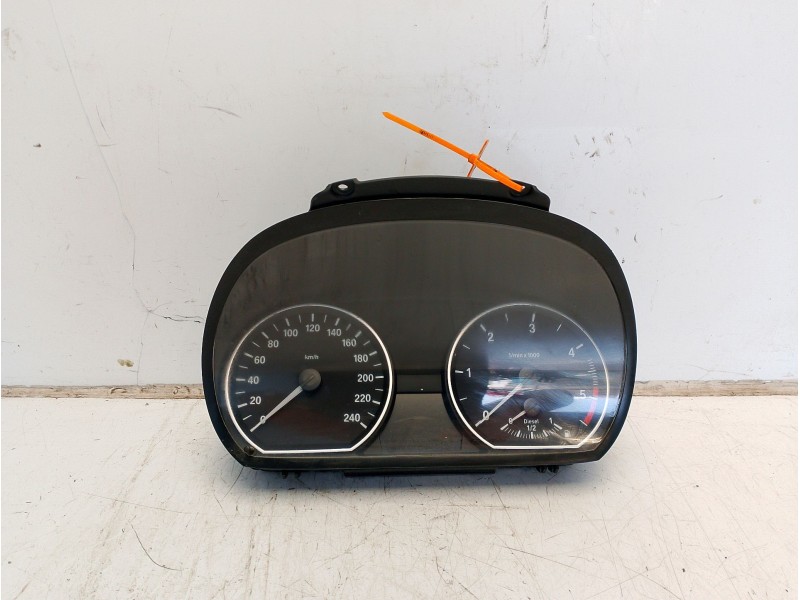 Recambio de cuadro instrumentos para bmw 1 (e81) 118 d referencia OEM IAM 62109283801  