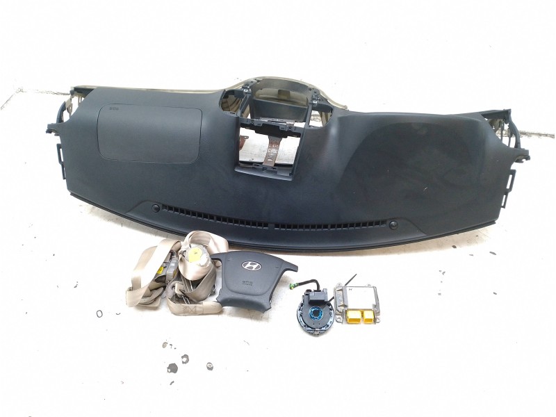 Recambio de kit airbag para hyundai santa fé ii furgoneta/suv (cm) crdi 4x4 referencia OEM IAM 847102B000J9  