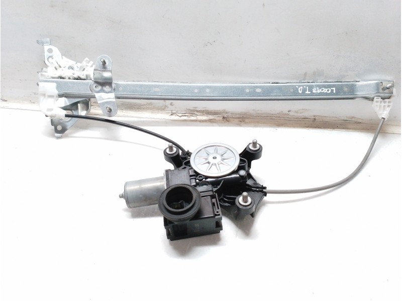 Recambio de motor elevalunas trasero derecho para toyota rav4 referencia OEM IAM 8571042150 0620205521 