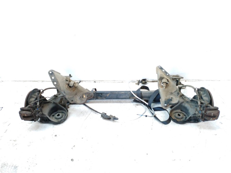 Recambio de puente trasero para peugeot partner kombi 1.6 blue-hdi fap referencia OEM IAM 5148T8  