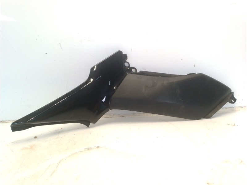 Recambio de moldura para kawasaki z (900cc - ) z 900 (zr900pa2, zr900ha2, zr900da2) referencia OEM IAM 360010685 140930667 
