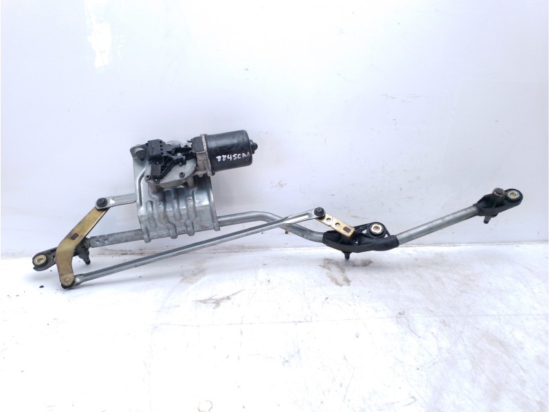 Recambio de articulacion limpia delantera para renault scenic ii 2.0 referencia OEM IAM 8200327016  