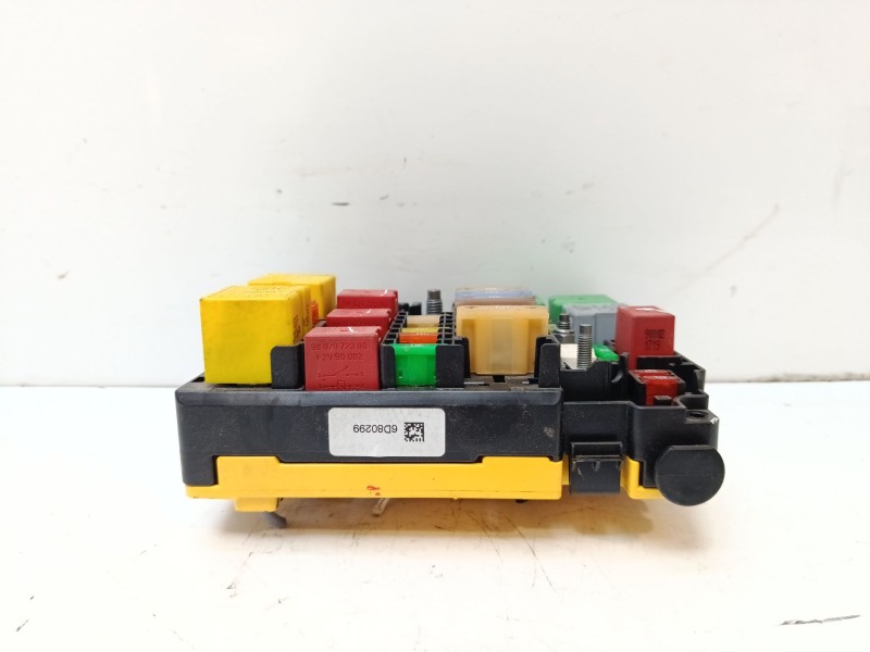 Recambio de caja reles / fusibles para peugeot 2008 (--.2013) 1.6 blue-hdi fap referencia OEM IAM 9804848580  