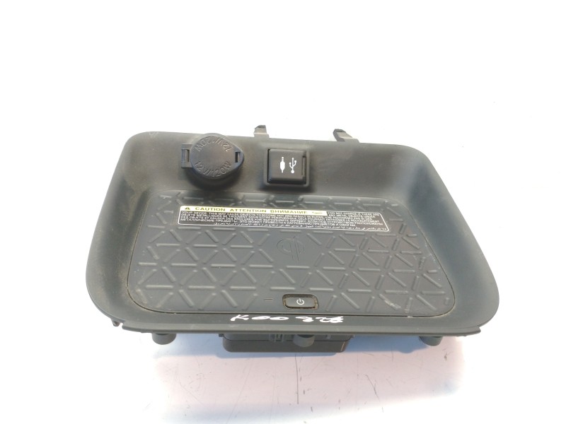 Recambio de modulo electronico para toyota rav 4 executive hybrid referencia OEM IAM 861C042010C1  