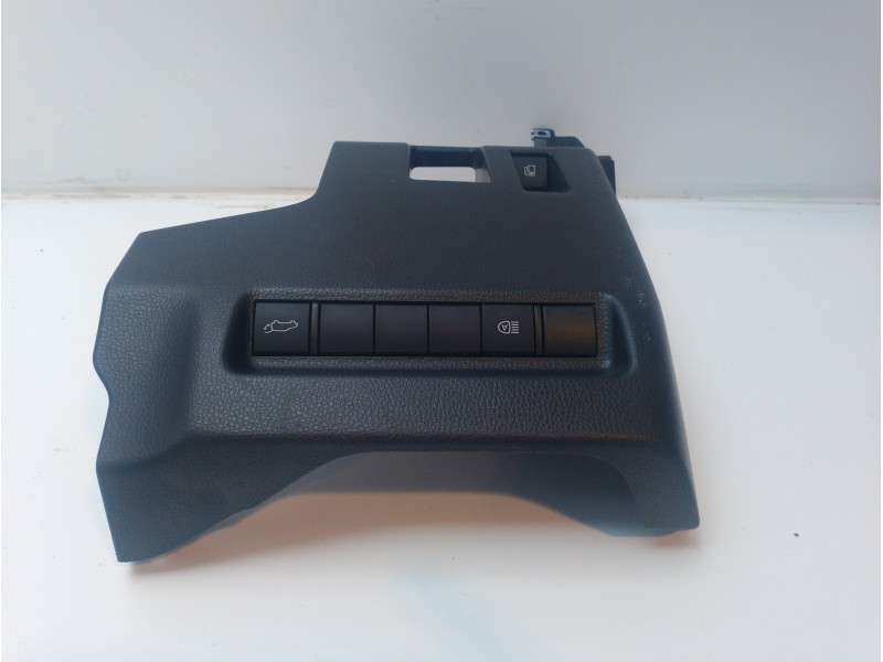 Recambio de moldura para toyota rav4 referencia OEM IAM 5554542100C0 5554542100 