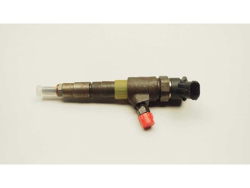 Recambio de inyector monopunto para peugeot 207 1.4 hdi referencia OEM IAM 0445110339 05F00350FF 