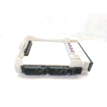 CAJA RELES / FUSIBLES 8273042890 