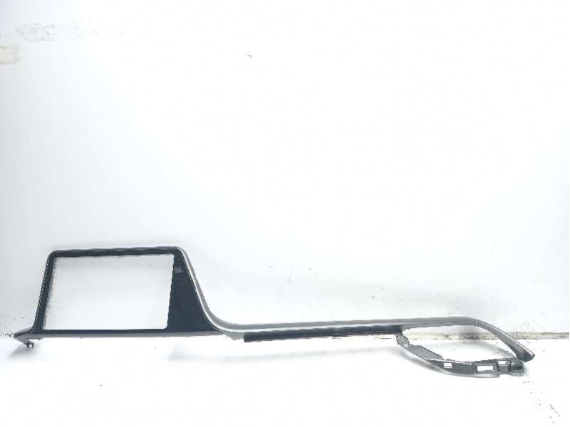 Recambio de moldura para toyota c-hr referencia OEM IAM 55411F4030  