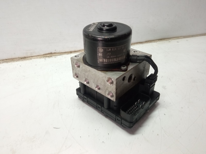 Recambio de abs para volkswagen golf iv berlina (1j1) 1.4 16v referencia OEM IAM 1J0907379P 1J0614117D 