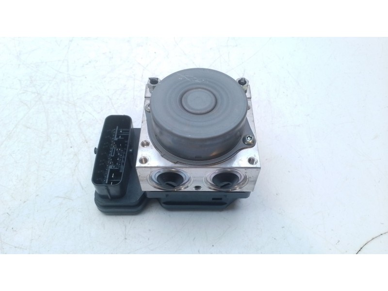 Recambio de abs para toyota c-hr referencia OEM IAM 4405010080  4451010070 8954110080