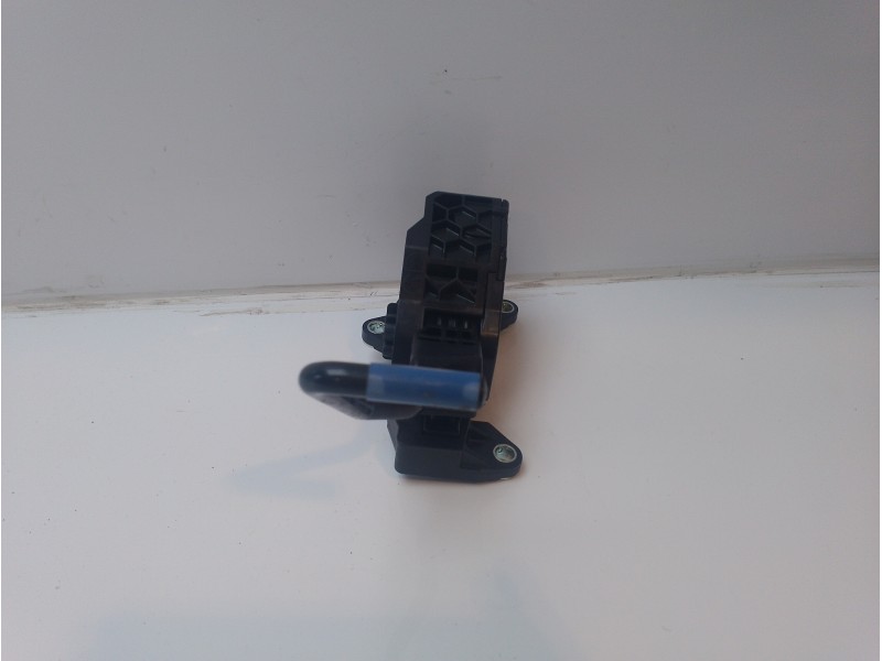 Recambio de potenciometro pedal para toyota rav4 referencia OEM IAM 7811033140 2701000040 