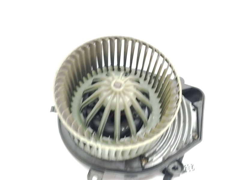 Recambio de motor calefaccion para audi a4 berlina (b5) 2.5 tdi referencia OEM IAM 8D1819021B 740221233F 