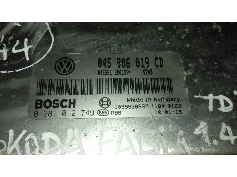 Recambio de centralita motor uce para skoda fabia (6y2/6y3) young line referencia OEM IAM 0281012749 045906019CD 