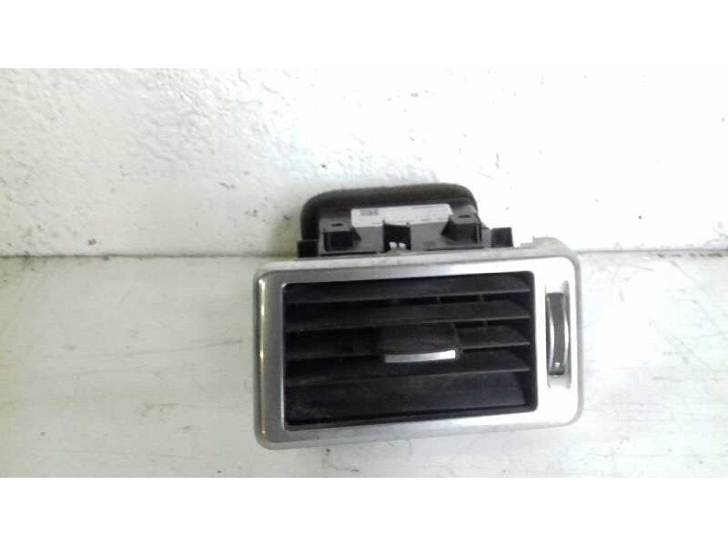 Recambio de moldura para land rover discovery sport hse referencia OEM IAM FK72018B09AA 16A5352RB9 