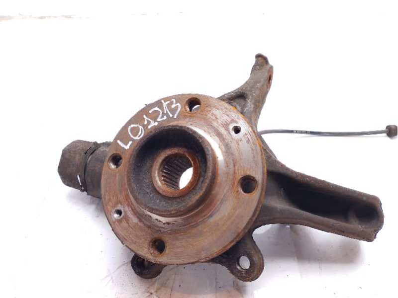 Recambio de mangueta delantera derecha para peugeot partner kombi confort referencia OEM IAM 364796  