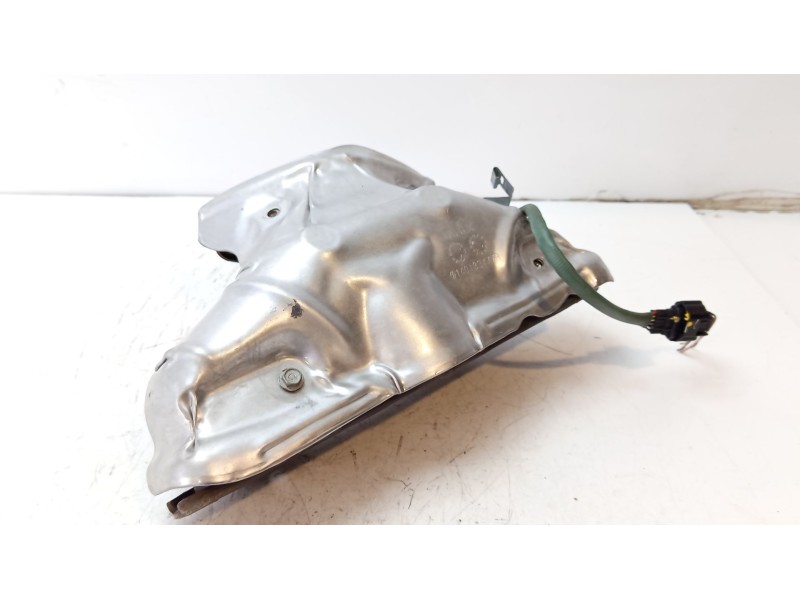 Recambio de colector escape para dacia lodgy (js_) 1.6 lpg referencia OEM IAM 140044690R 140133477R 