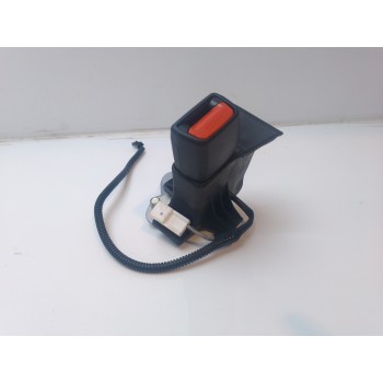 CINTURON SEGURIDAD DELANTERO 7338042150C0 