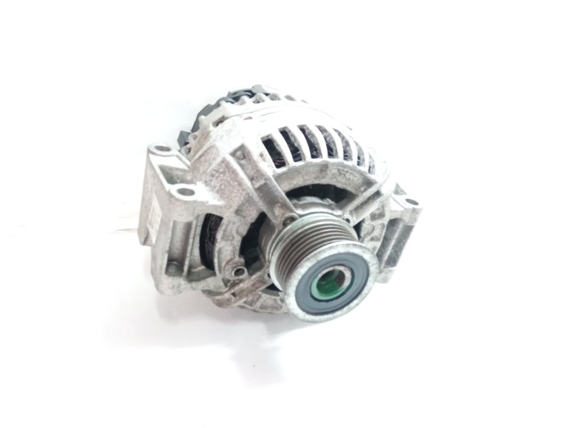 Recambio de alternador para audi a4 berlina (8e) 2.0 20v cat (alt) referencia OEM IAM 284733  