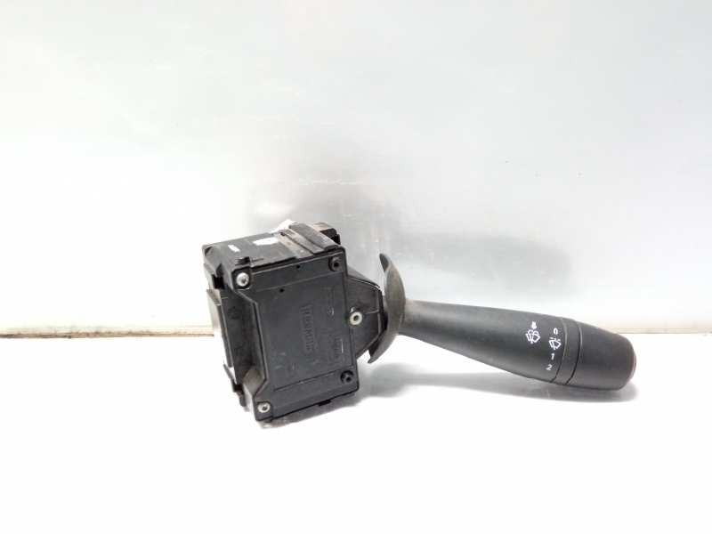 Recambio de mando limpia para dacia dokker express ambiance referencia OEM IAM 681728631R  
