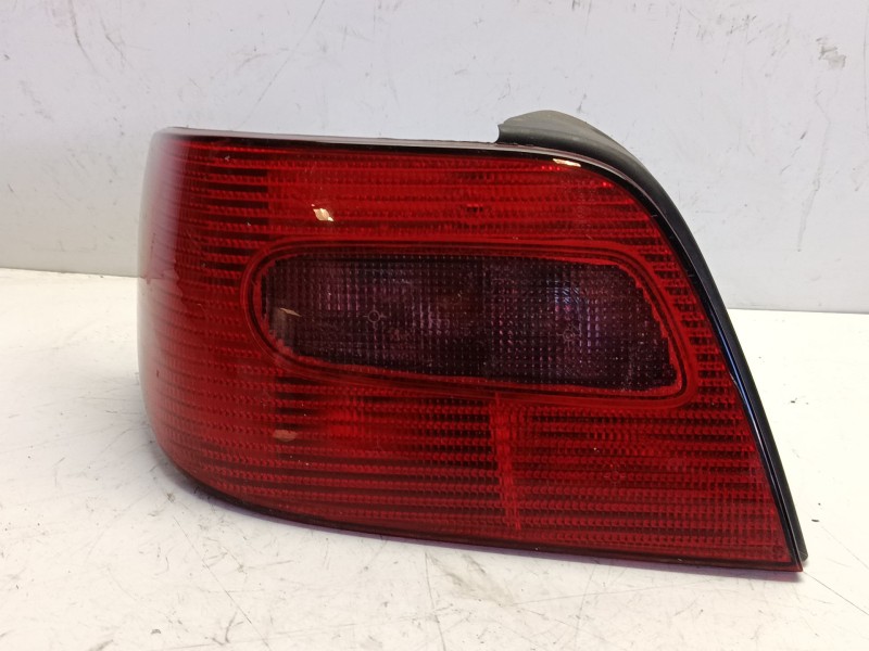 Recambio de piloto trasero izquierdo para citroën xsara (n1) 1.6 16v referencia OEM IAM 6350P0  