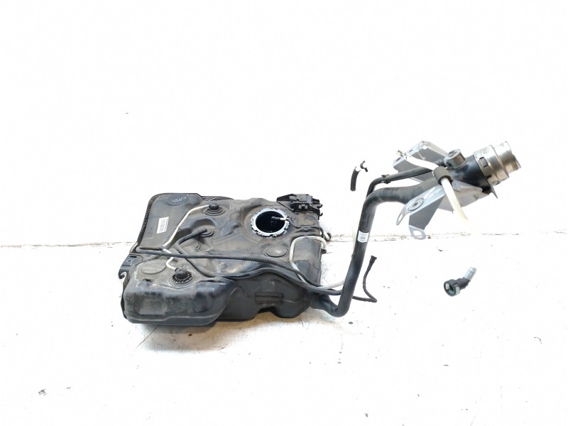Recambio de deposito combustible para cupra formentor tsi cupra referencia OEM IAM 2GC201060 5Q020102 
