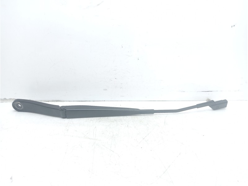 Recambio de brazo limpia delantero izquierdo para land rover range rover velar velar referencia OEM IAM LR093420  