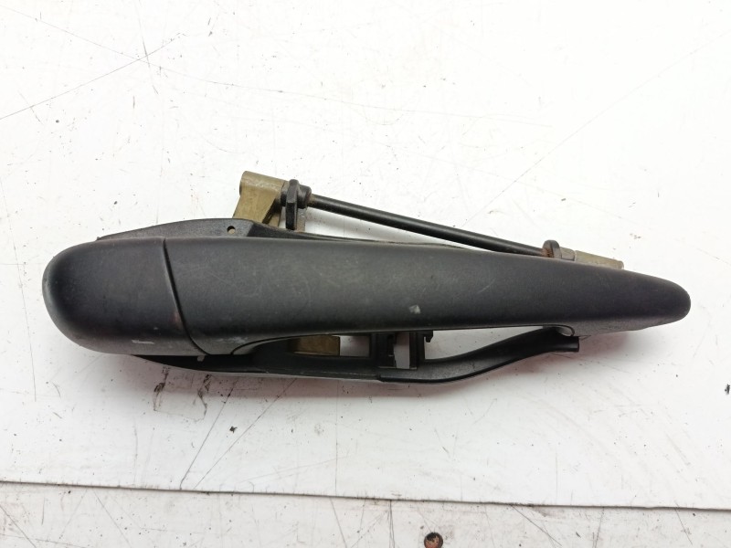 Recambio de maneta exterior delantera derecha para bmw 3 (e46) 320 d referencia OEM IAM 51217002272  
