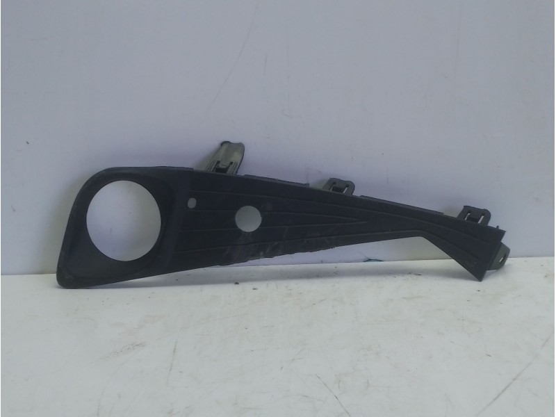 Recambio de moldura para toyota c-hr referencia OEM IAM 52128F4180  