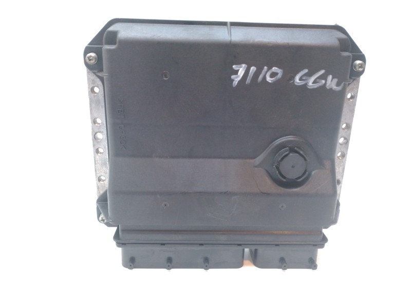 Recambio de centralita motor uce para toyota auris 1.6 16v cat referencia OEM IAM 8966102E51  