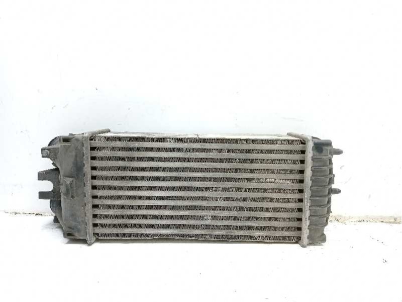 Recambio de intercooler para peugeot 307 berlina (s2) d-sign referencia OEM IAM 384H5  