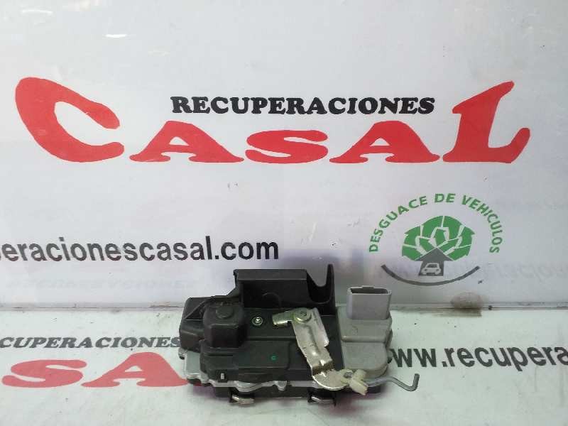 Recambio de cerradura puerta trasera izquierda para citroën xsara picasso 1.6 hdi 110 exclusive referencia OEM IAM 913778  