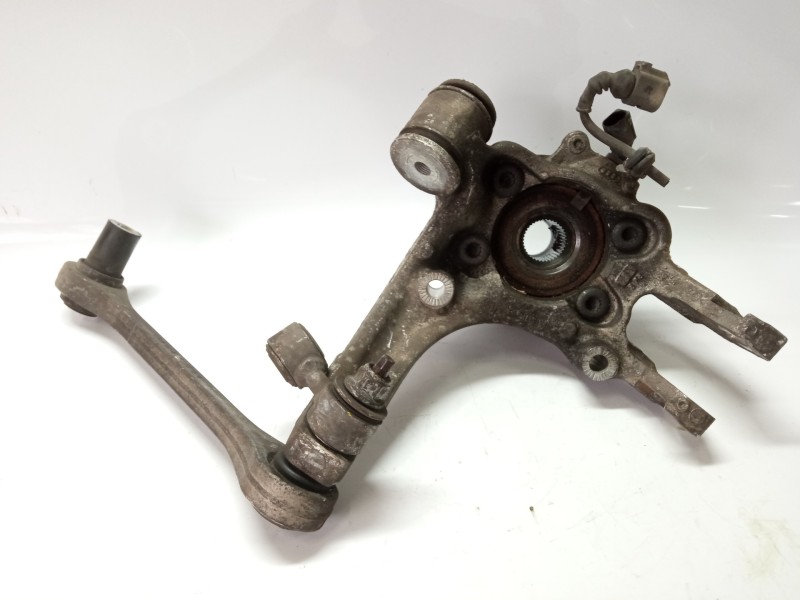 Recambio de mangueta trasera derecha para audi a8 (4e2) 6.0 quattro referencia OEM IAM 4E0505436C  