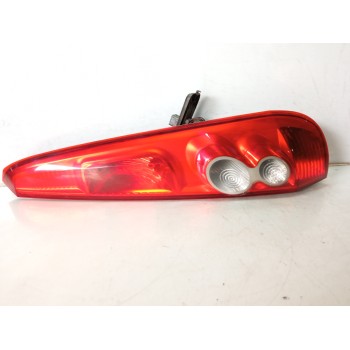 PILOTO TRASERO DERECHO 6S6113404AG 
