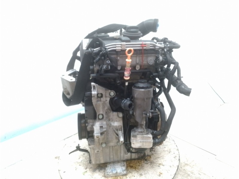 Recambio de motor completo para volkswagen polo (9n1) referencia OEM IAM 045100008AX AMF 