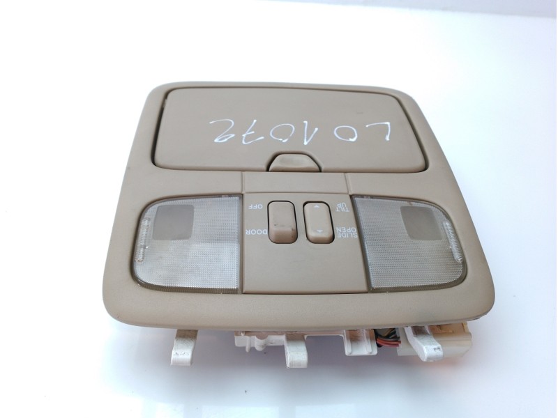 Recambio de luz interior para toyota land cruiser (j12) 3.0 turbodiesel referencia OEM IAM 8126060140A0  
