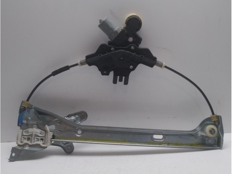Recambio de elevalunas delantero derecho para toyota corolla (e21) hybrid advance referencia OEM IAM 6981002721  