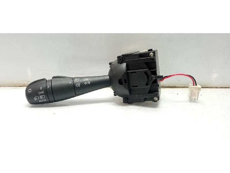 Recambio de mando limpia para renault clio iv dynamique referencia OEM IAM 255675887R 010670323 