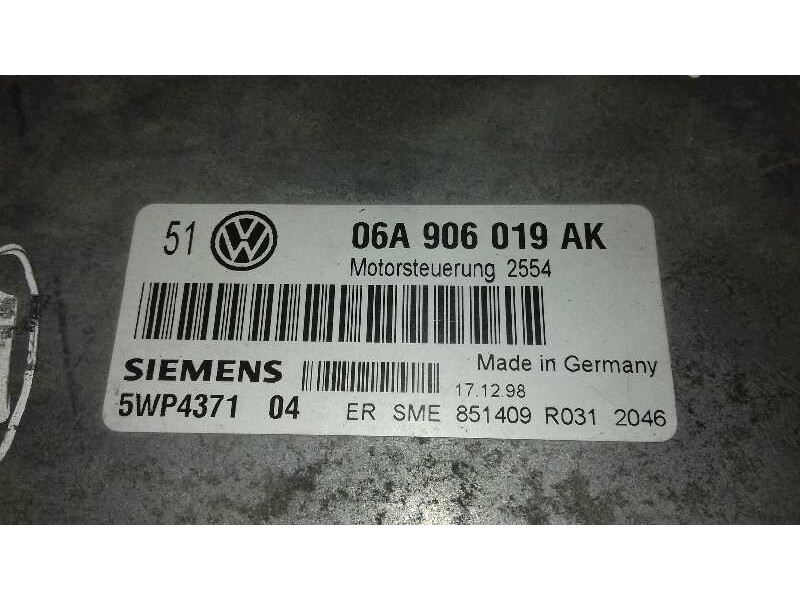 Recambio de centralita motor uce para volkswagen golf iv berlina (1j1) básico referencia OEM IAM 06A906019AK 5WP437104 