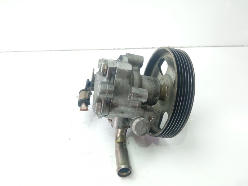 Recambio de bomba direccion para ford fusion (cbk) referencia OEM IAM 3A696DB VP2S6GC 