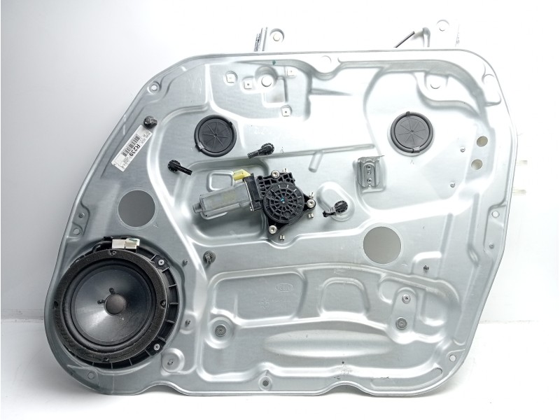Recambio de elevalunas delantero derecho para kia carens 2.0 crdi referencia OEM IAM 824601H300 824801D230 