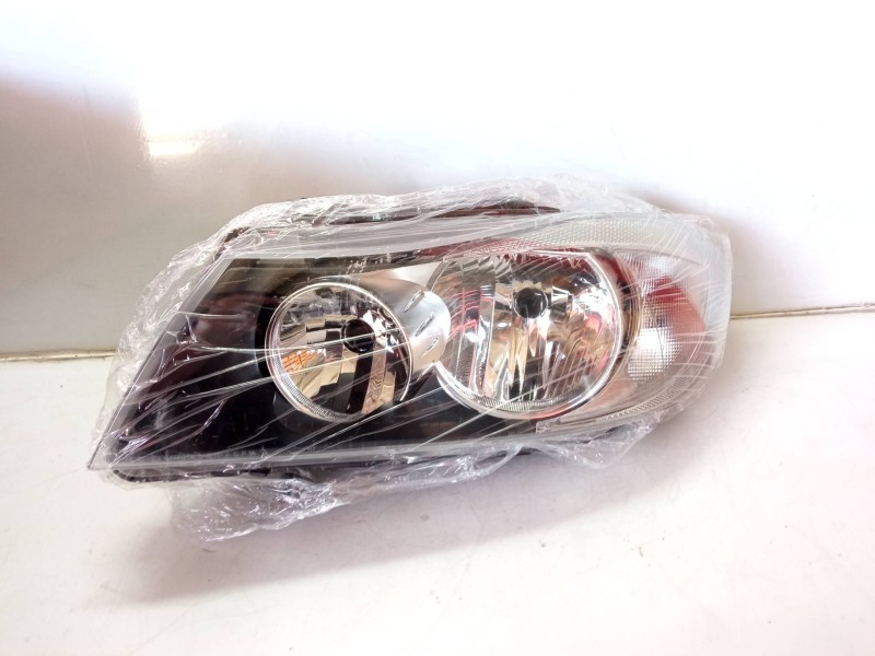 Recambio de faro izquierdo para bmw serie 3 berlina (e90) 318i referencia OEM IAM   