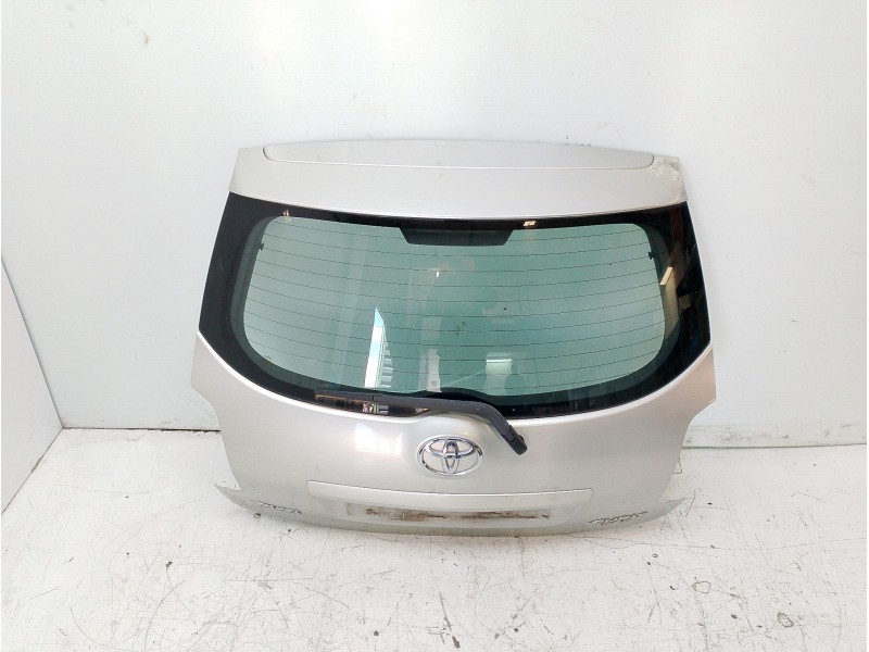 Recambio de porton trasero para toyota auris (_e15_) 1.4 d-4d (nde150_) referencia OEM IAM 6700502110  