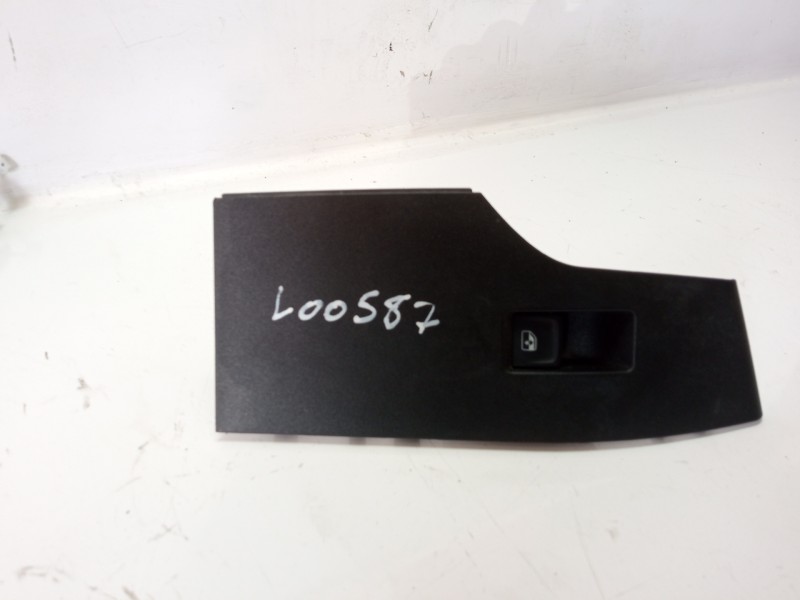 Recambio de mando elevalunas delantero derecho para seat ibiza (kj1) xcellence referencia OEM IAM 6F1867172 5G0959855P 