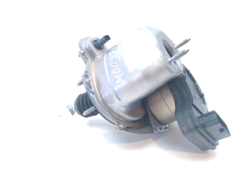 Recambio de servofreno para toyota yaris active referencia OEM IAM 472100D030  